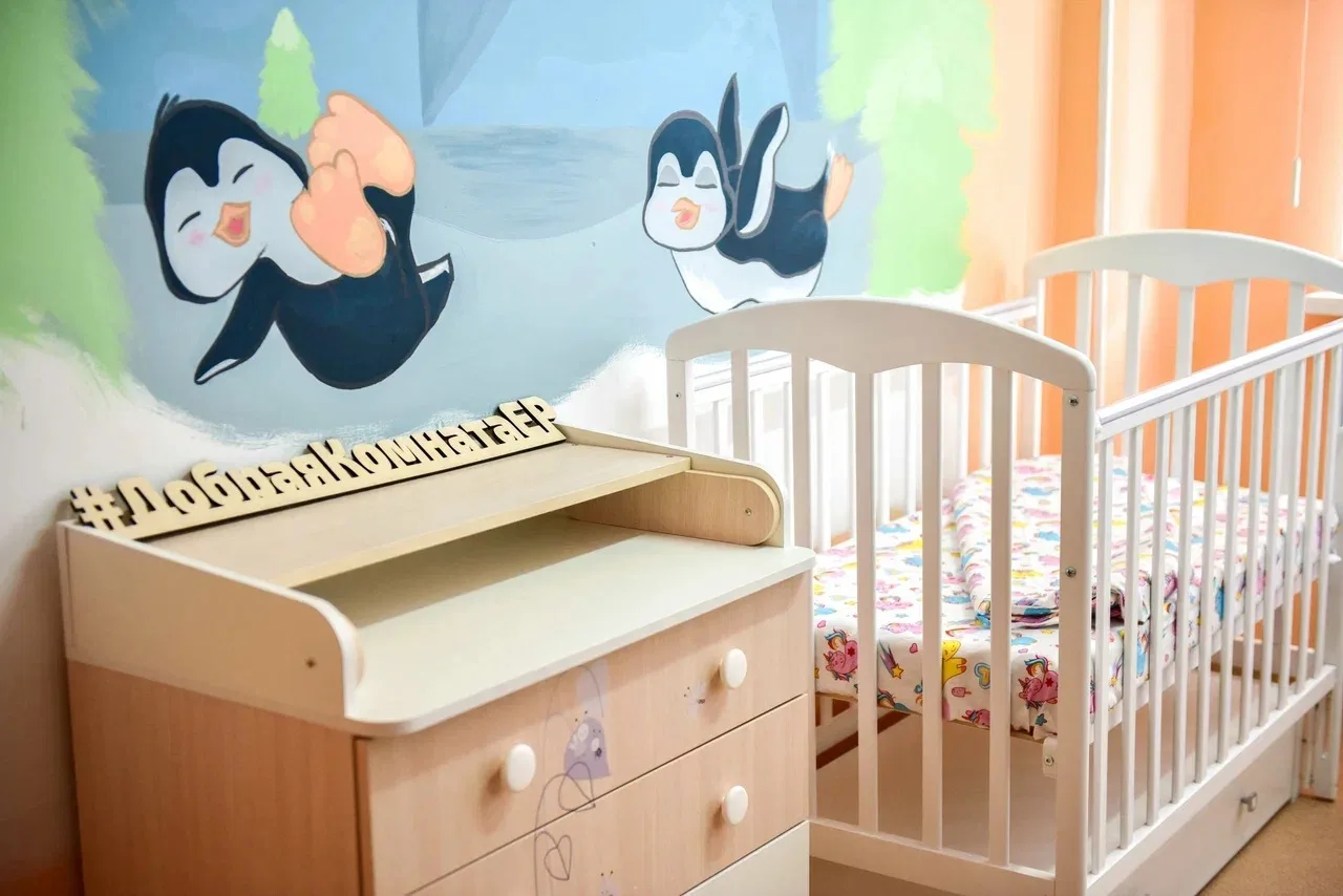 Подмосковные единороссы поздравят маленьких пациентов медучреждений с новогодними праздниками в «Добрых комнатах»