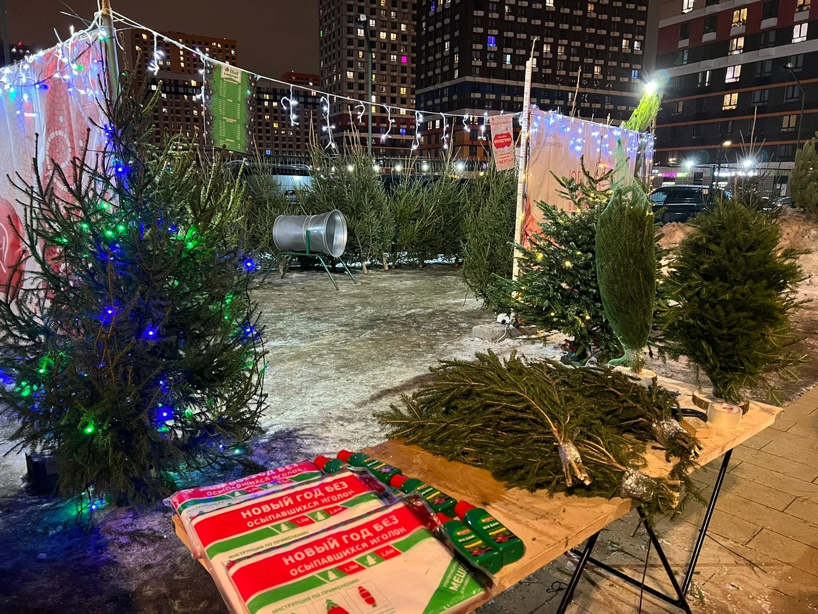 В Люберцах работают порядка 30 елочных базаров