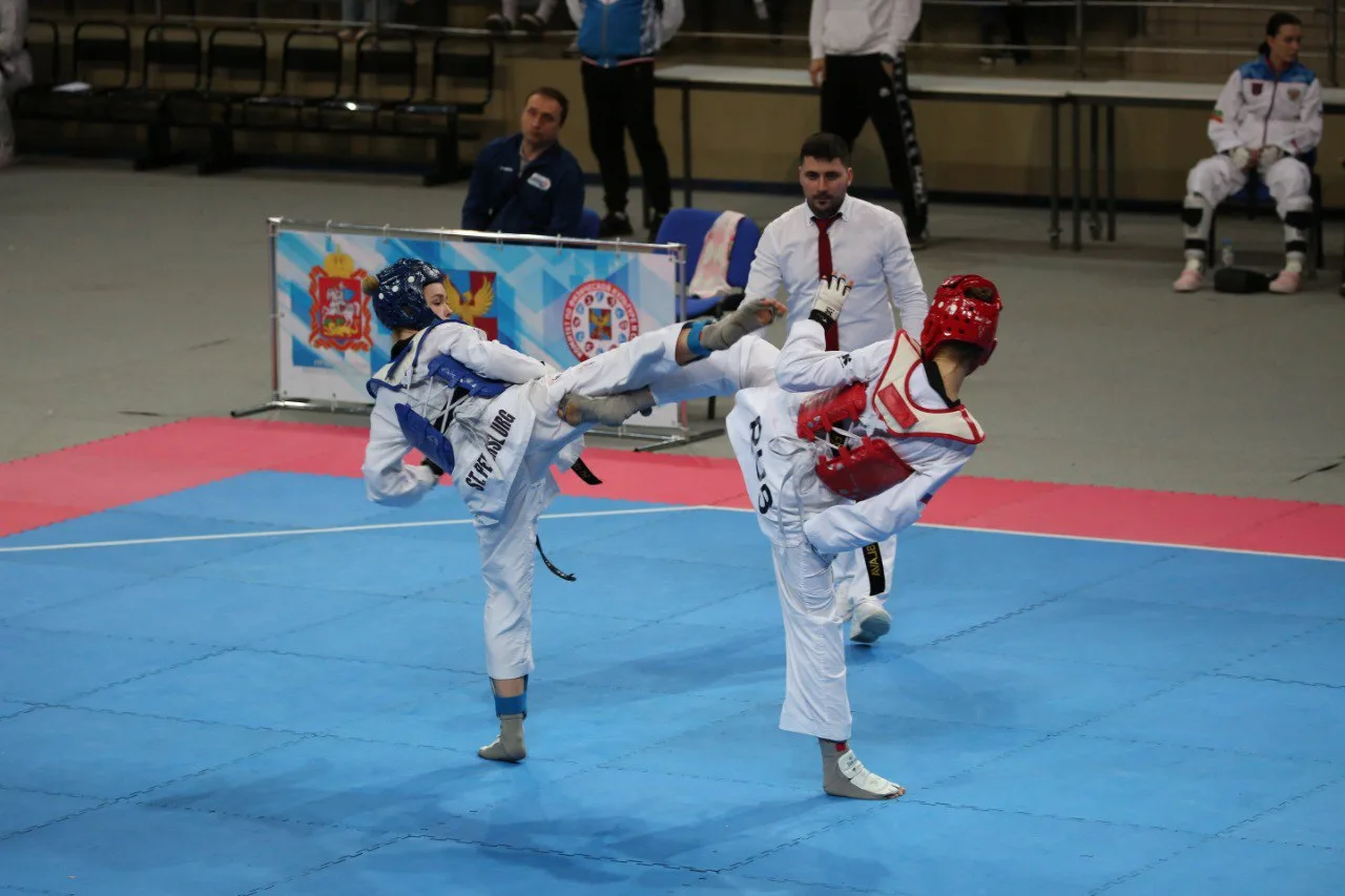 В Люберцах более 200 студентов поучаствовали во всероссийских соревнованиях по тхэквондо