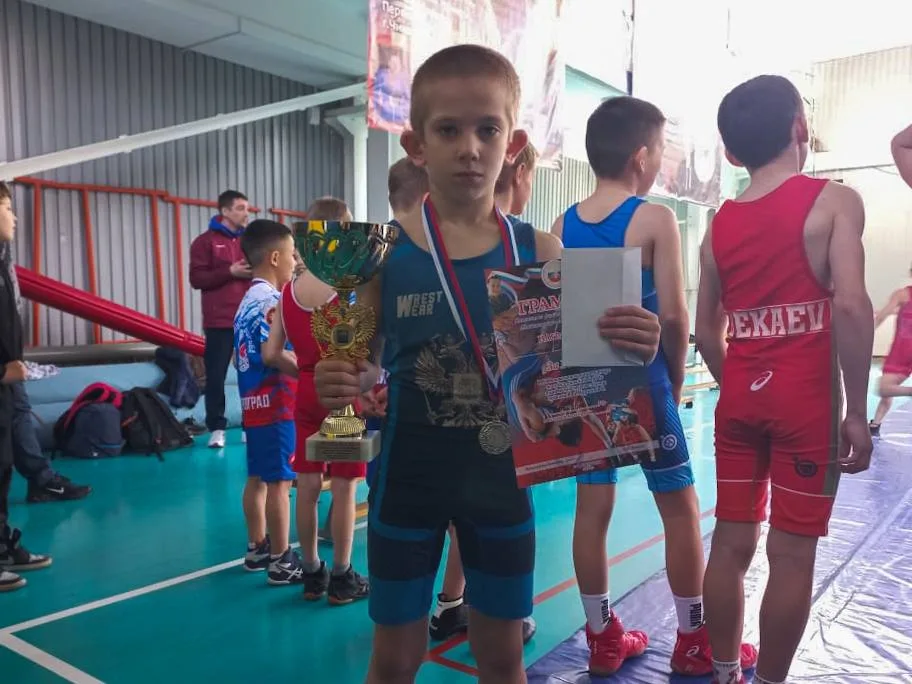 Юный спортсмен Люберец стал чемпионом памятного турнира по греко-римской борьбе