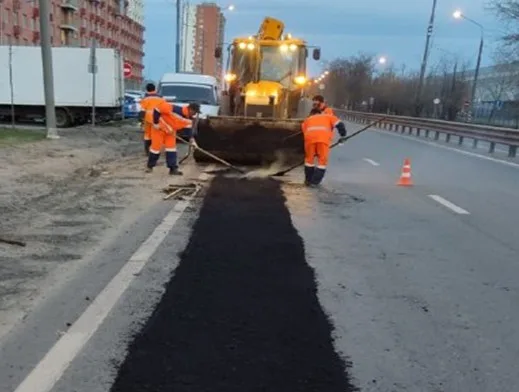 В Люберцах с начала года устранили более 10,8 тысячи ям на дорогах