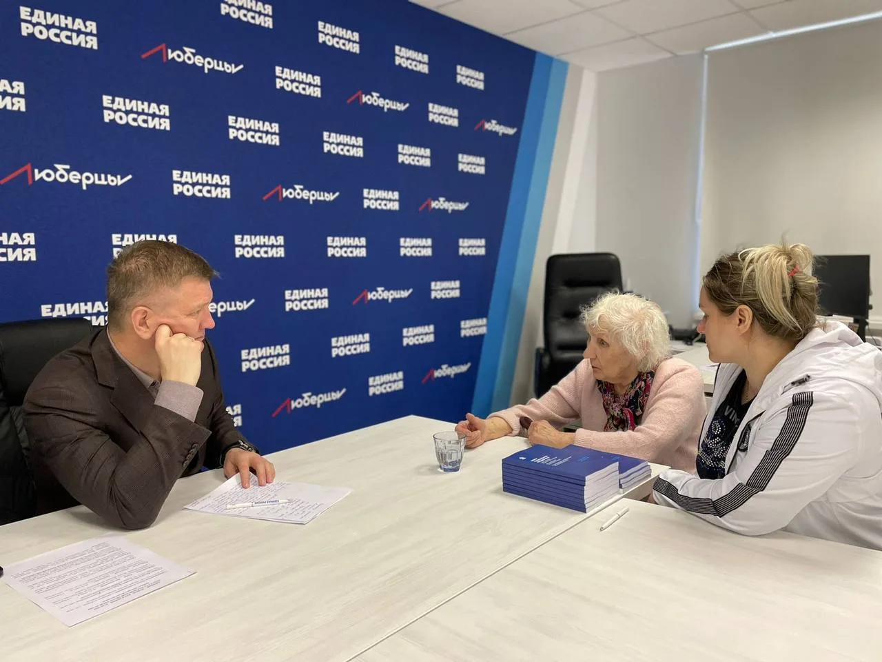 Дмитрий Дениско ответил на вопросы жителей Люберец во время личного приема