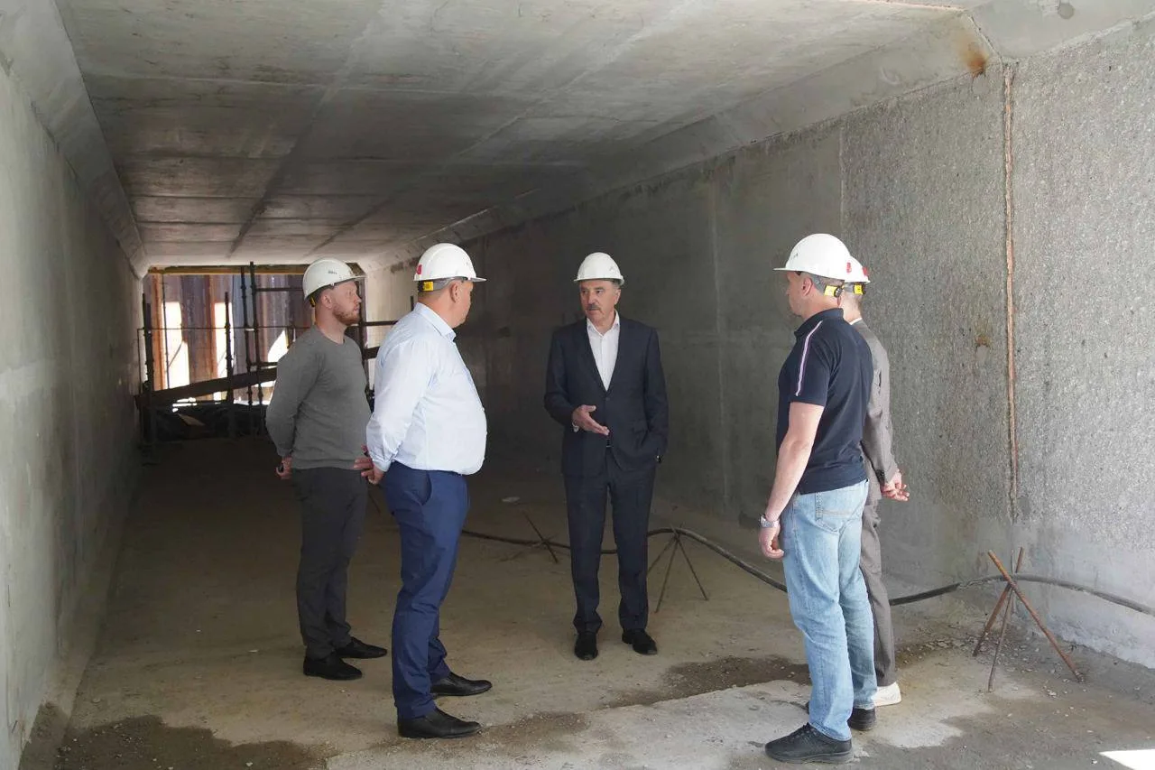 Владимир Ружицкий проверил строительство подземного пешеходного перехода в Люберцах