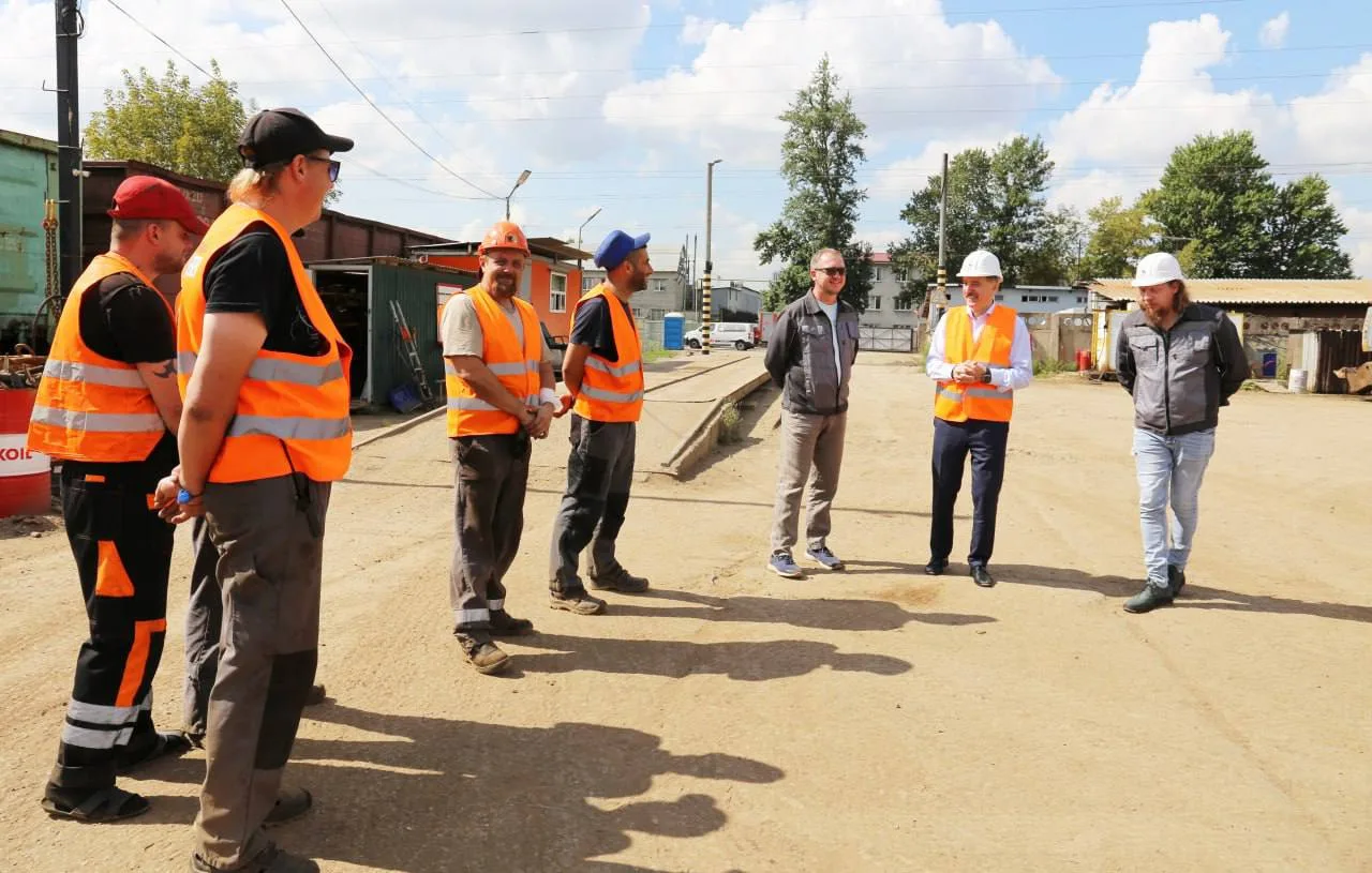 Владимир Ружицкий проверил деятельность компании по приему и переработке металлолома