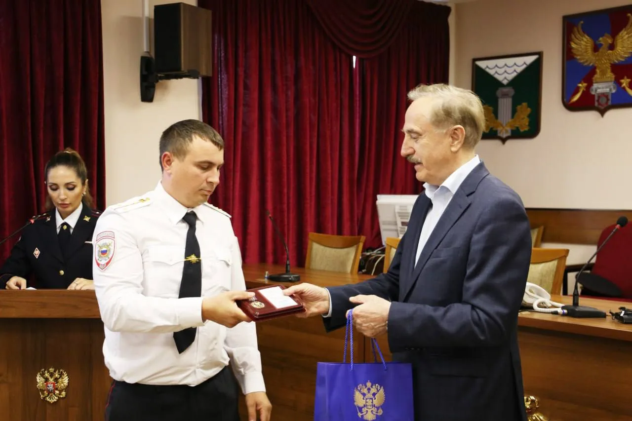 Владимир Ружицкий поздравил сотрудников ППС Люберец с юбилеем организации