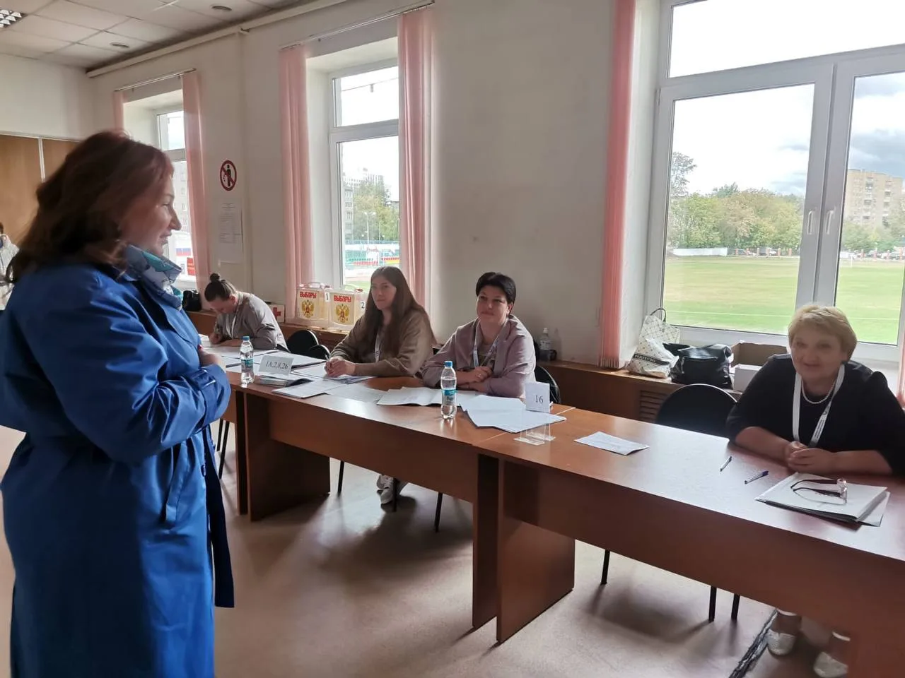 Председатель местного отделения Союза женщин России пообщалась с избирателями