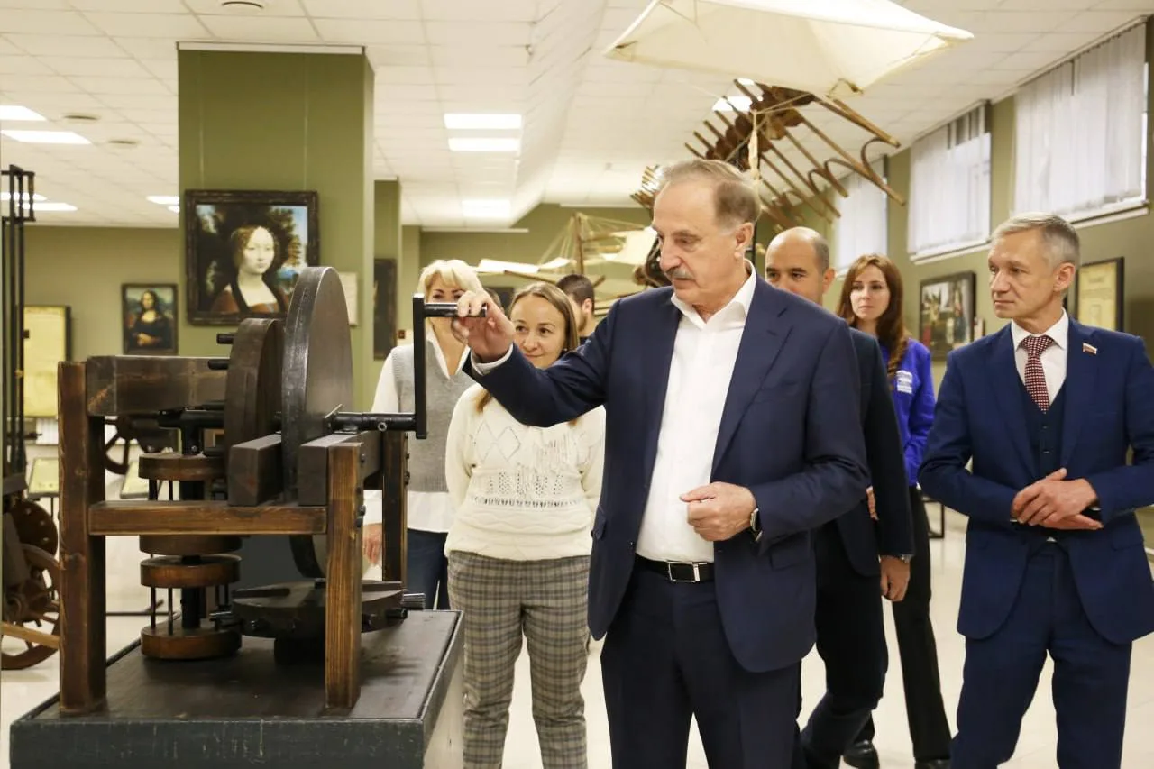 Владимир Ружицкий пригласил гостей и жителей Люберец на мероприятия «Ночи искусства»