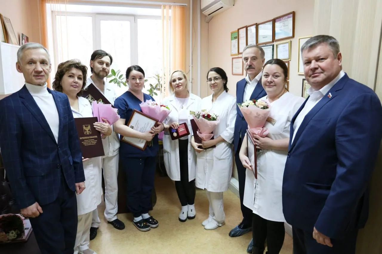 Владимир Ружицкий поздравил неврологов с профессиональным праздником