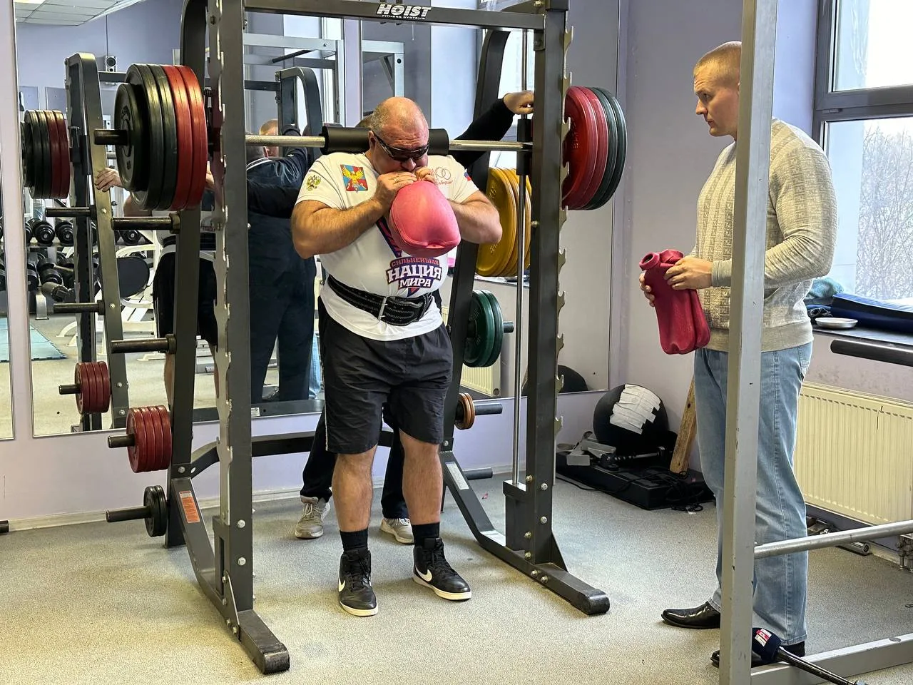 Знаменитый российский силач из Люберец установил новый мировой рекорд
