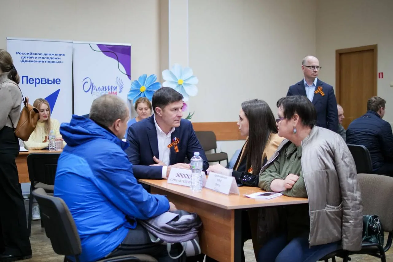 Владимир Волков провел встречу с жителями Люберец в режиме выездной администрации