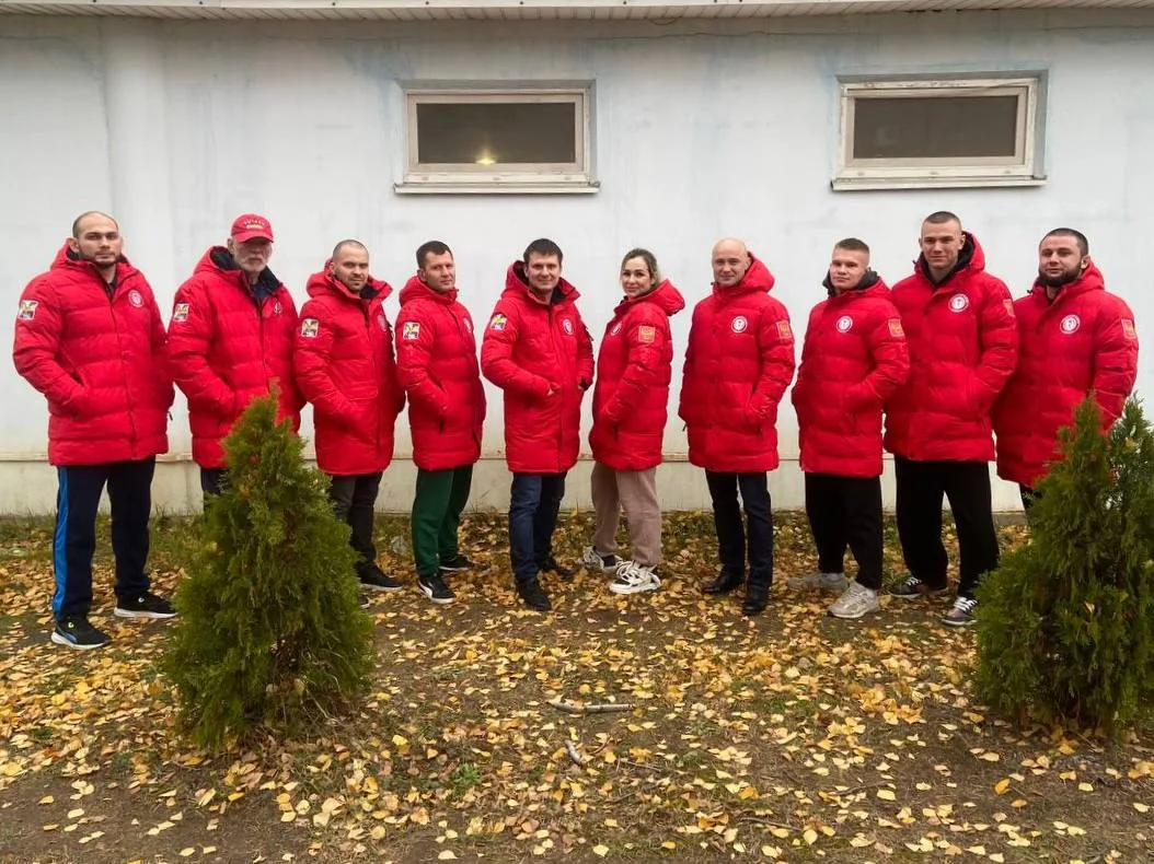 Федерация самбо Люберец поздравила тренерский состав с профессиональным праздником