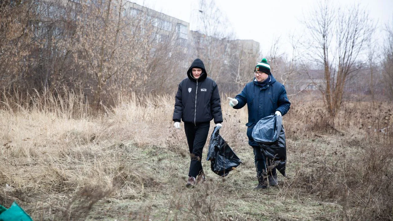 Первый в 2025 году субботник провели в поселке Люберец