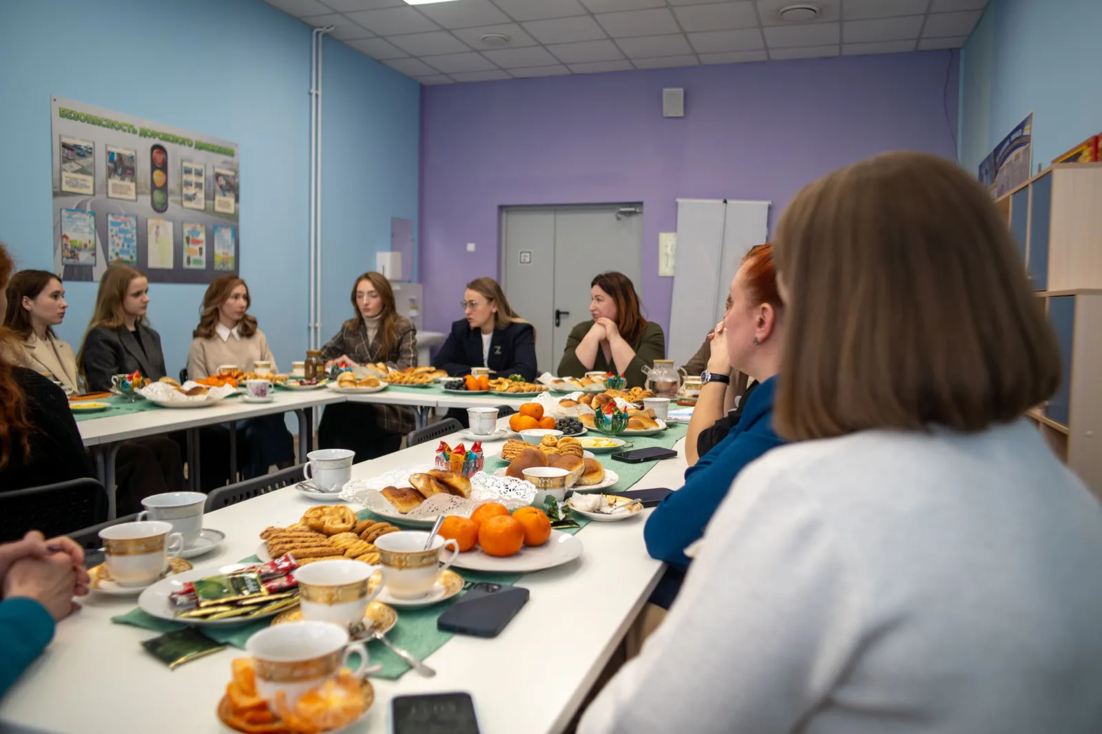 Единороссы Люберец встретились с молодёжным крылом «Союза женщин России»