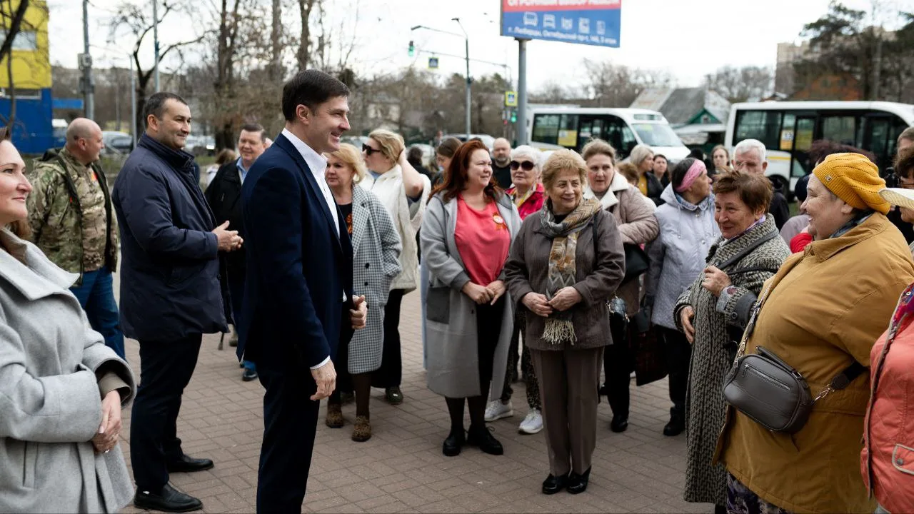 Благоустройство у стелы «Защитникам Отечества в Великой Отечественной войне 1941-1945 гг» в Краскове завершат к 9 мая
