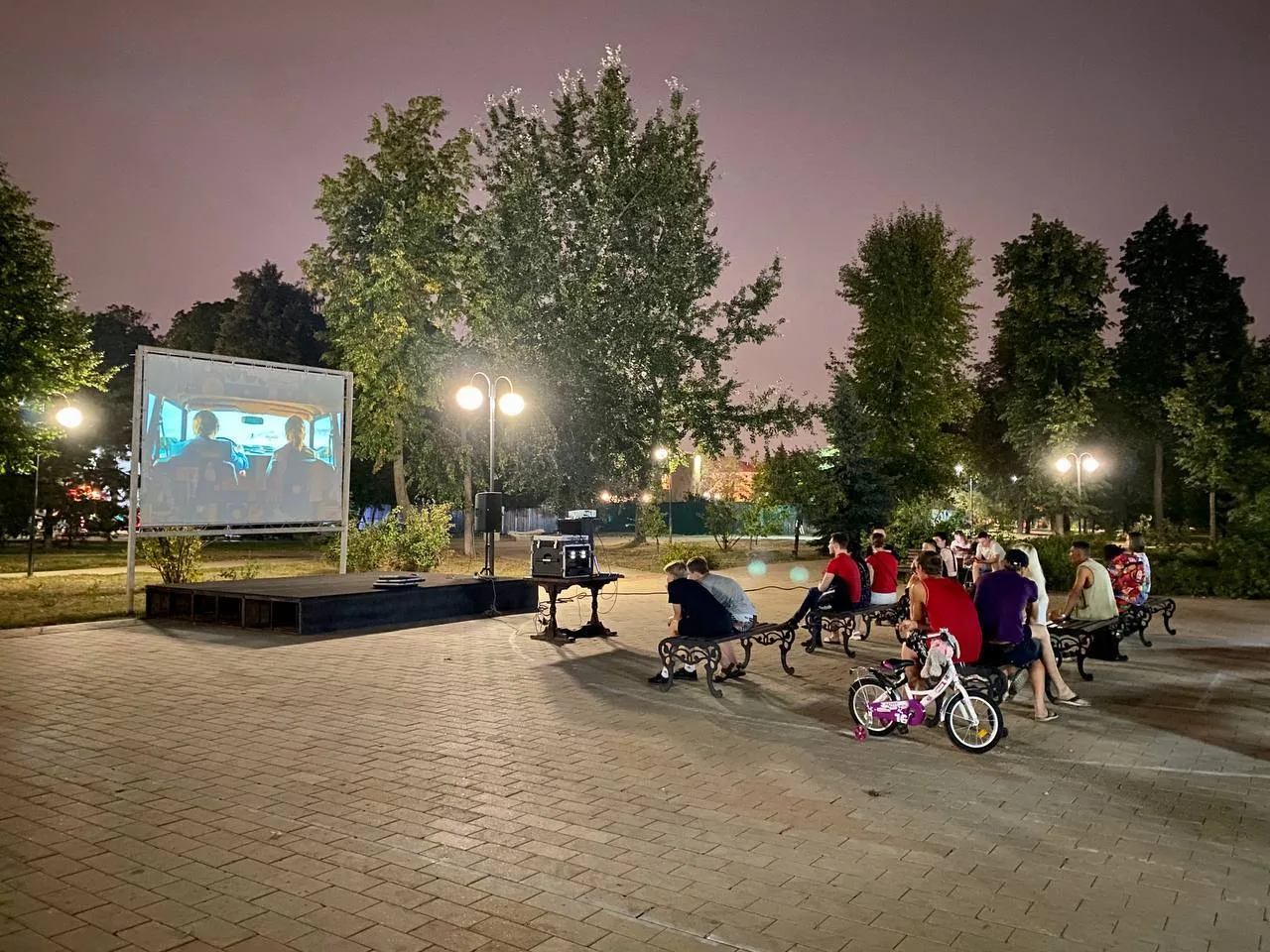 До конца июня в парке Люберец откроется кинотеатр под открытым небом