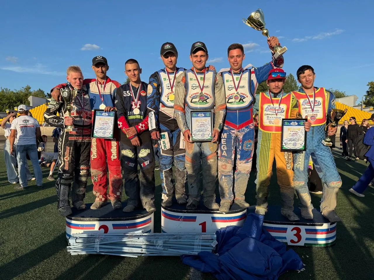 Команда из Люберец стала бронзовым призёром чемпионата России по спидвею