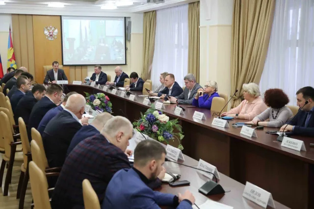 Владимир Волков провел оперативное совещание в Люберцах