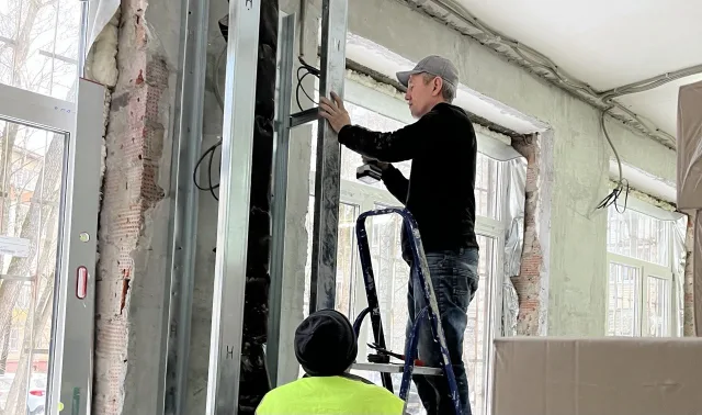 Администрация Люберецкой больницы напомнила строителям о соблюдении режима тишины