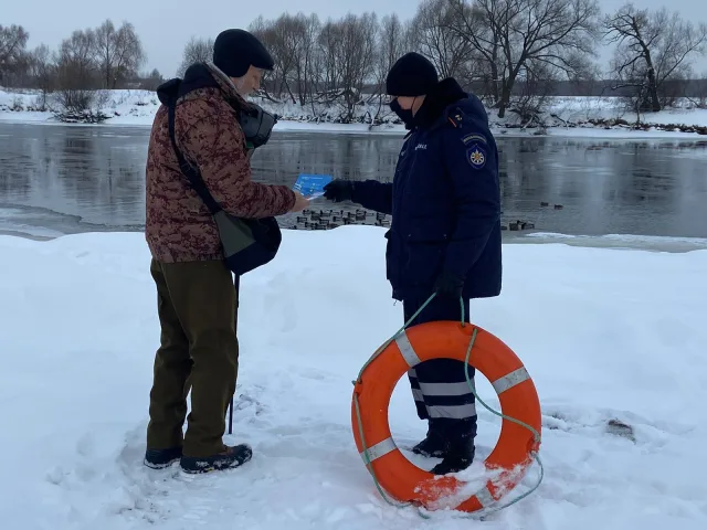 Спасатели «Мособлпожспаса» провели рейд на водоемах Подмосковья