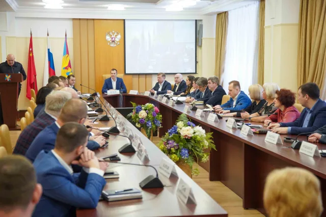 Владимир Волков провел оперативное совещание в Люберцах