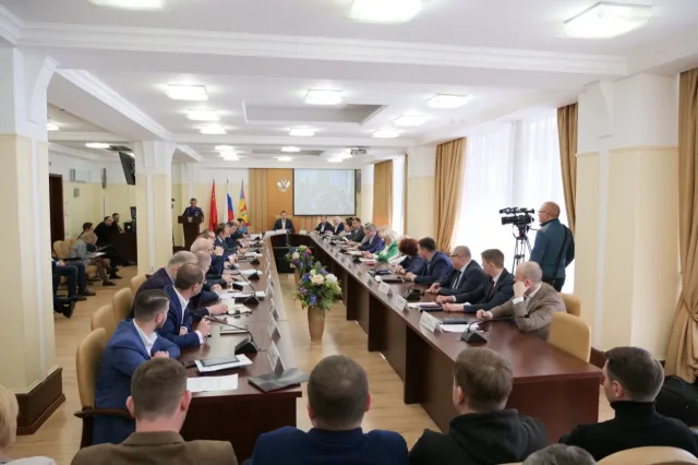 Владимир Волков провел оперативное совещание в Люберцах