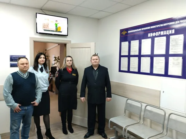 Общественники Люберец проверили работу миграционного пункта полиции