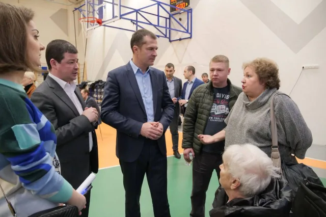 Владимир Волков принял участие во встрече с жителями Люберец в формате выездной администрации