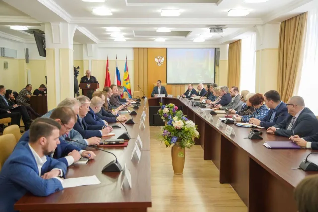 Владимир Волков провел оперативное совещание в Люберцах