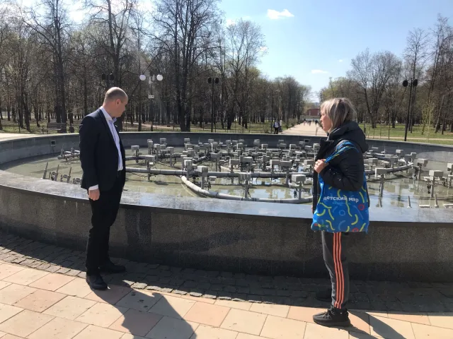 Партийцы проверили готовность Центрального парка Люберец к летнему сезону