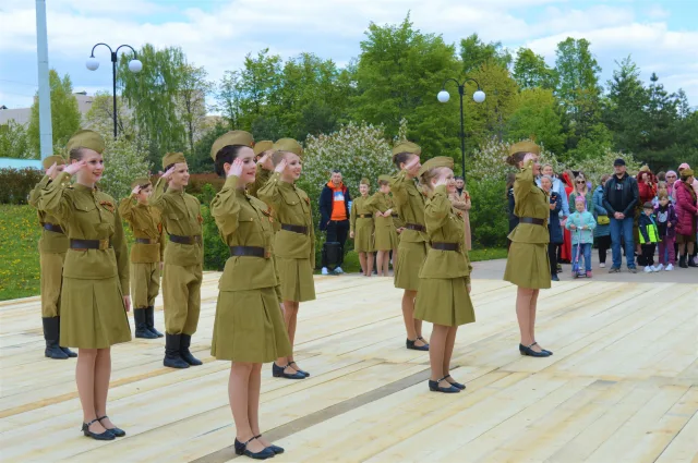 Жители Люберец отметили 78-ю годовщину Великой Победы