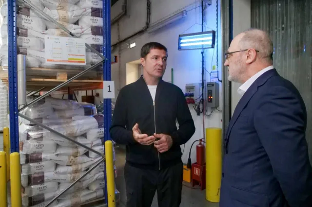 Владимир Волков ознакомился в Люберцах с производством ингредиентов для хлебопекарни