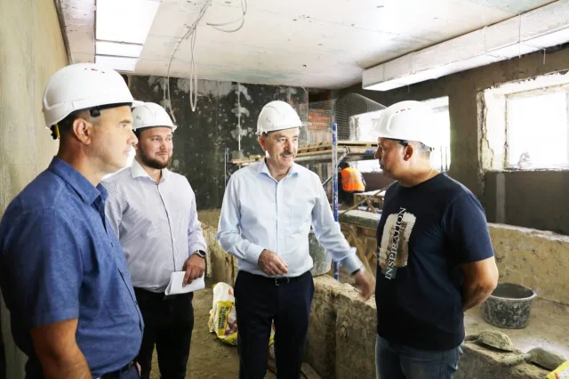 Владимир Ружицкий проверил работы по капремонту детского сада в поселке Люберец