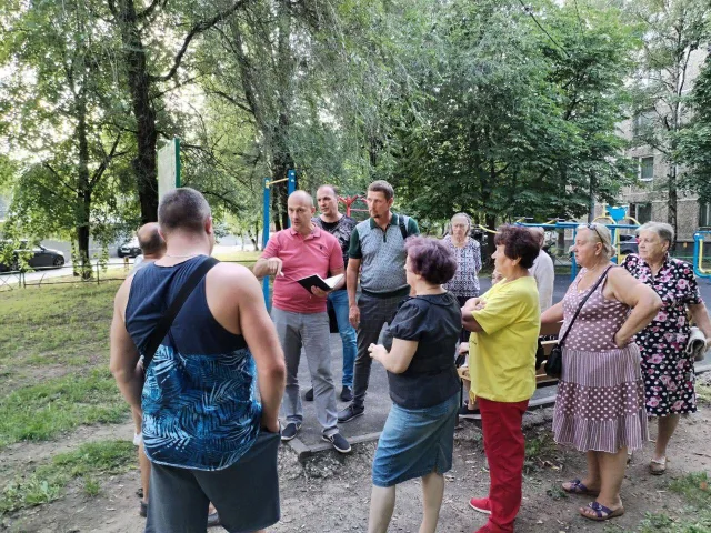 В Люберцах продолжается серия встреч депутатов с жителями