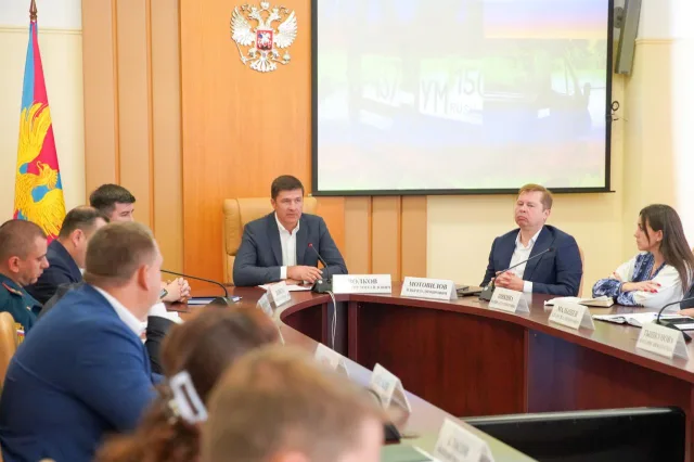 Владимир Волков провел оперативное совещание в Люберцах