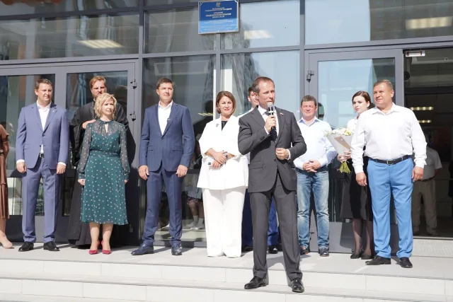 В Люберцах открылась новая школа на 825 мест