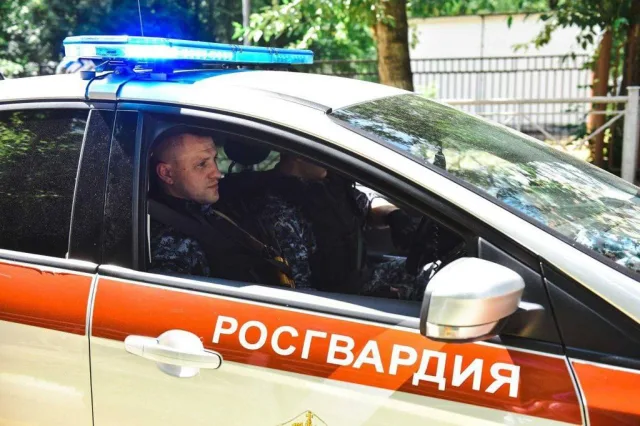 Сотрудники Росгвардии Люберец задержали в хостеле подозреваемого в тяжком преступлении