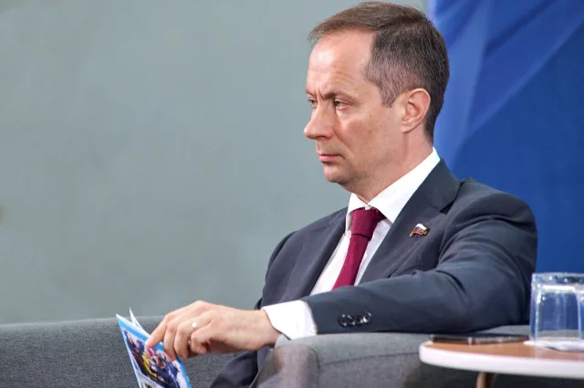 Роман Терюшков рассказал о законах в сфере образования, вступивших в силу с 1 сентября