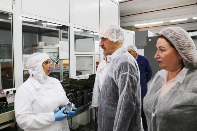 Владимир Ружицкий посетил фабрику шоколада в Люберцах