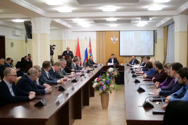 Владимир Волков провел оперативное совещание в Люберцах