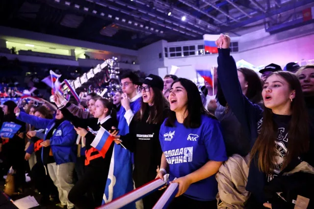 Молодогвардейцы из Люберец приняли участие в форум-концерте «Единство народа»