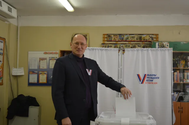 Игорь Коханый отдал свой голос на выборах президента России в Люберцах