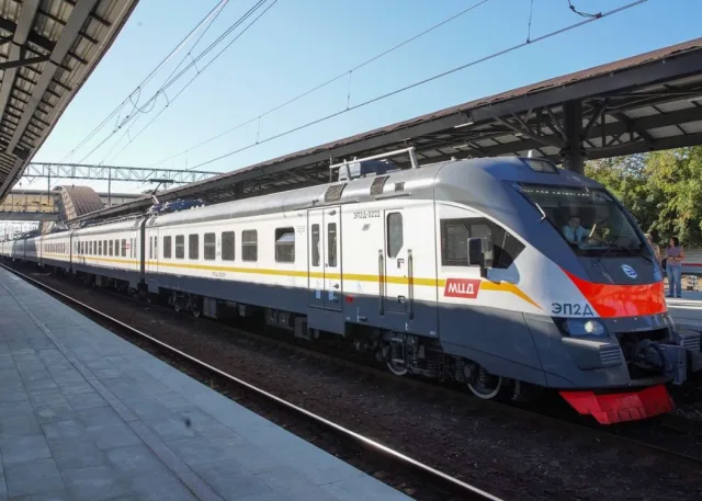 Люберчан проинформировали о дополнительных поездах в весенне-летний период