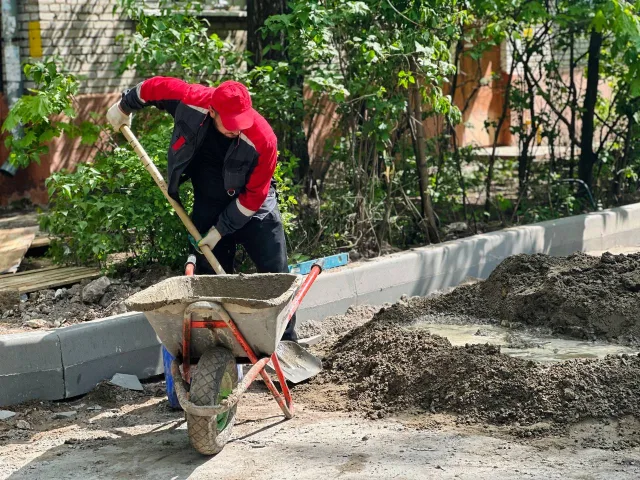 Асфальтовое покрытие заменили в четырёх дворах Люберец с начала сезона