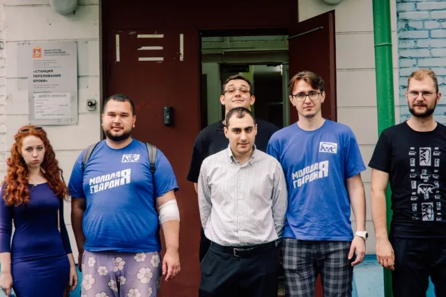 Активисты «Единой России» сдали донорскую кровь в Люберцах