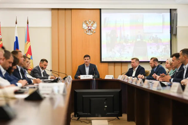 Владимир Волков провел оперативное совещание в Люберцах