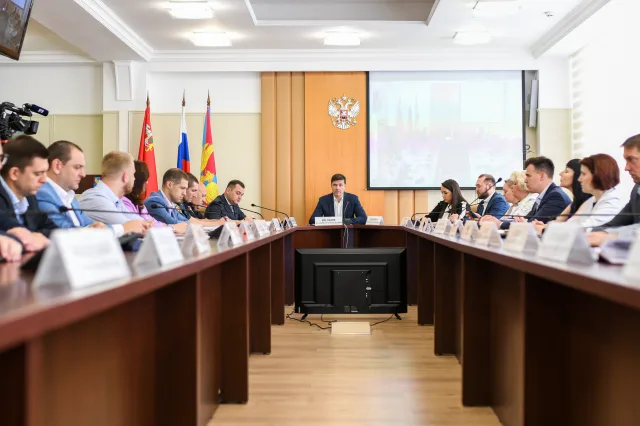 Владимир Волков провел оперативное совещание в Люберцах