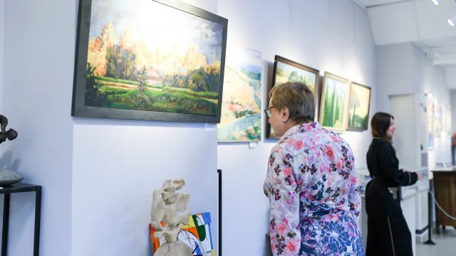 Выставка «Искусство видеть красоту» открылась сегодня в Люберцах