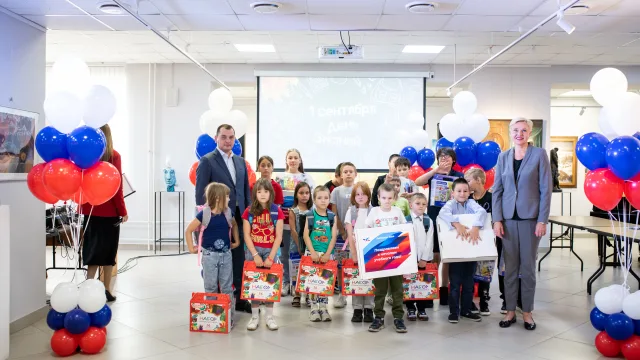 Акция «Собери ребёнка в школу» прошла в Люберцах