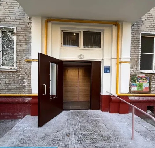 В Люберцах в октябре завершат ремонт запланированных подъездов