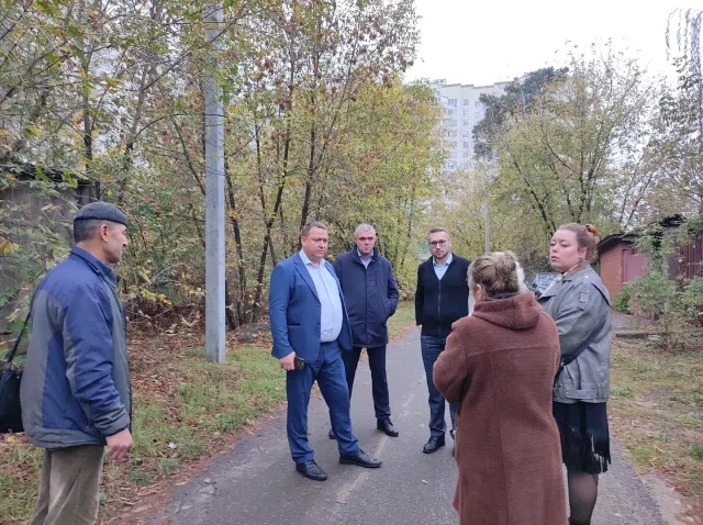 Асфальт на улице Советской в поселке Люберец могут отремонтировать в следующем году